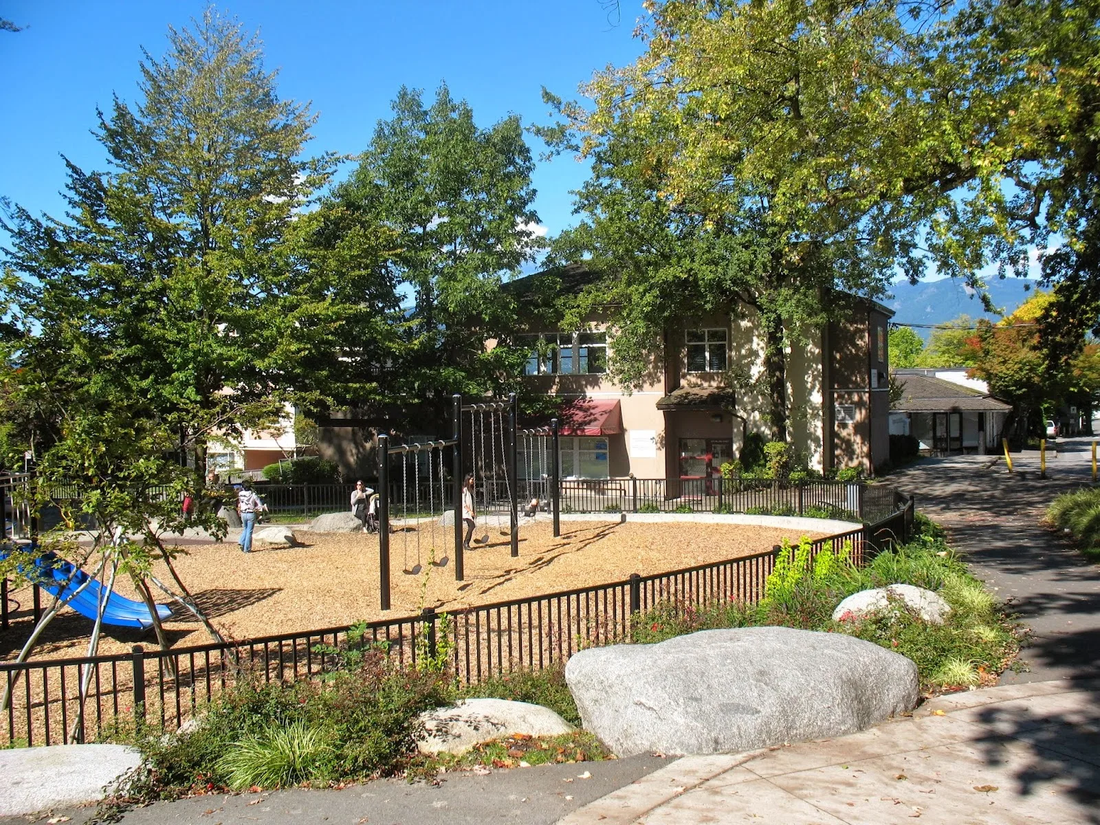 Eastside Family Place Society