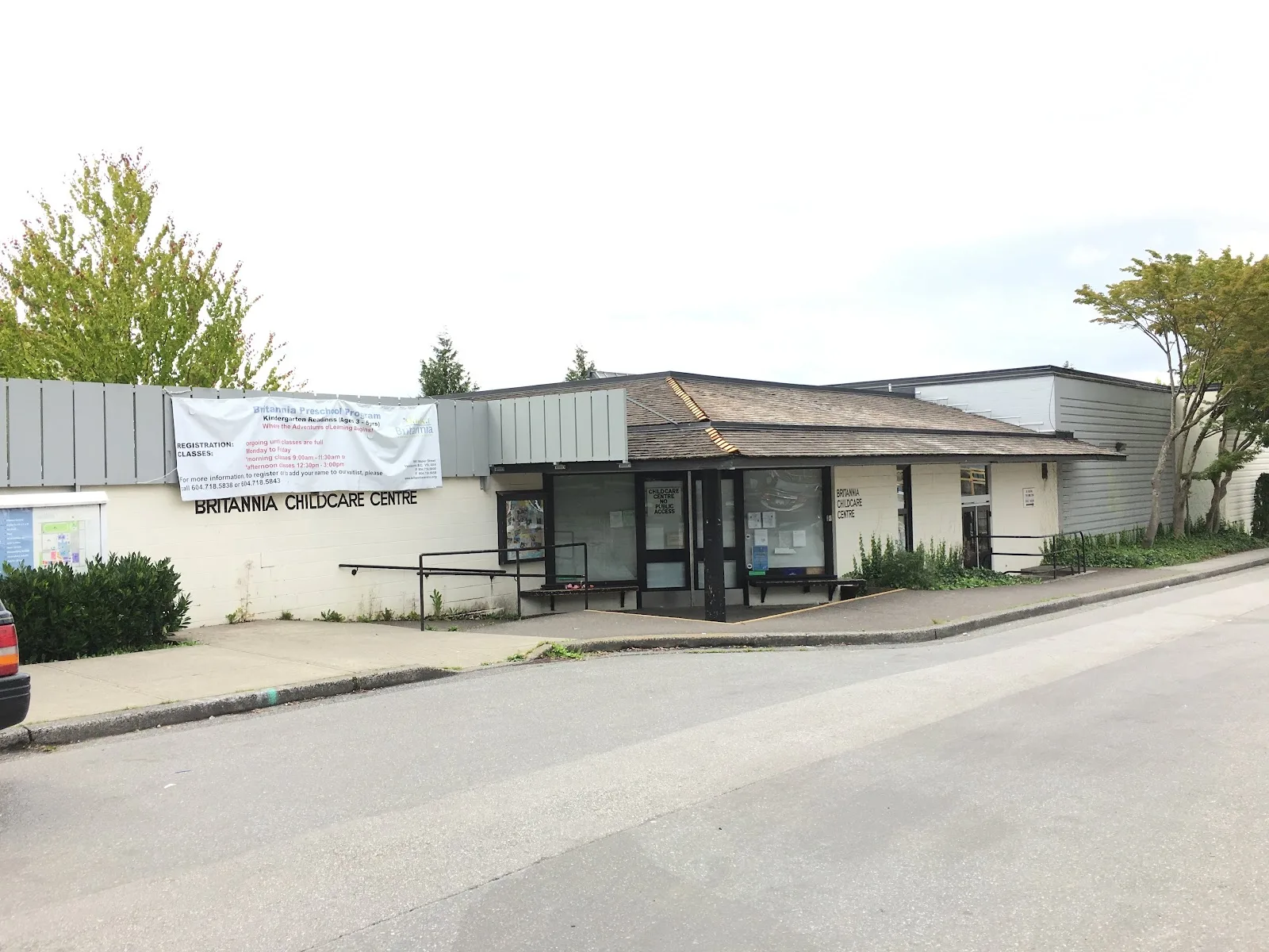 Eastside Family Place Society