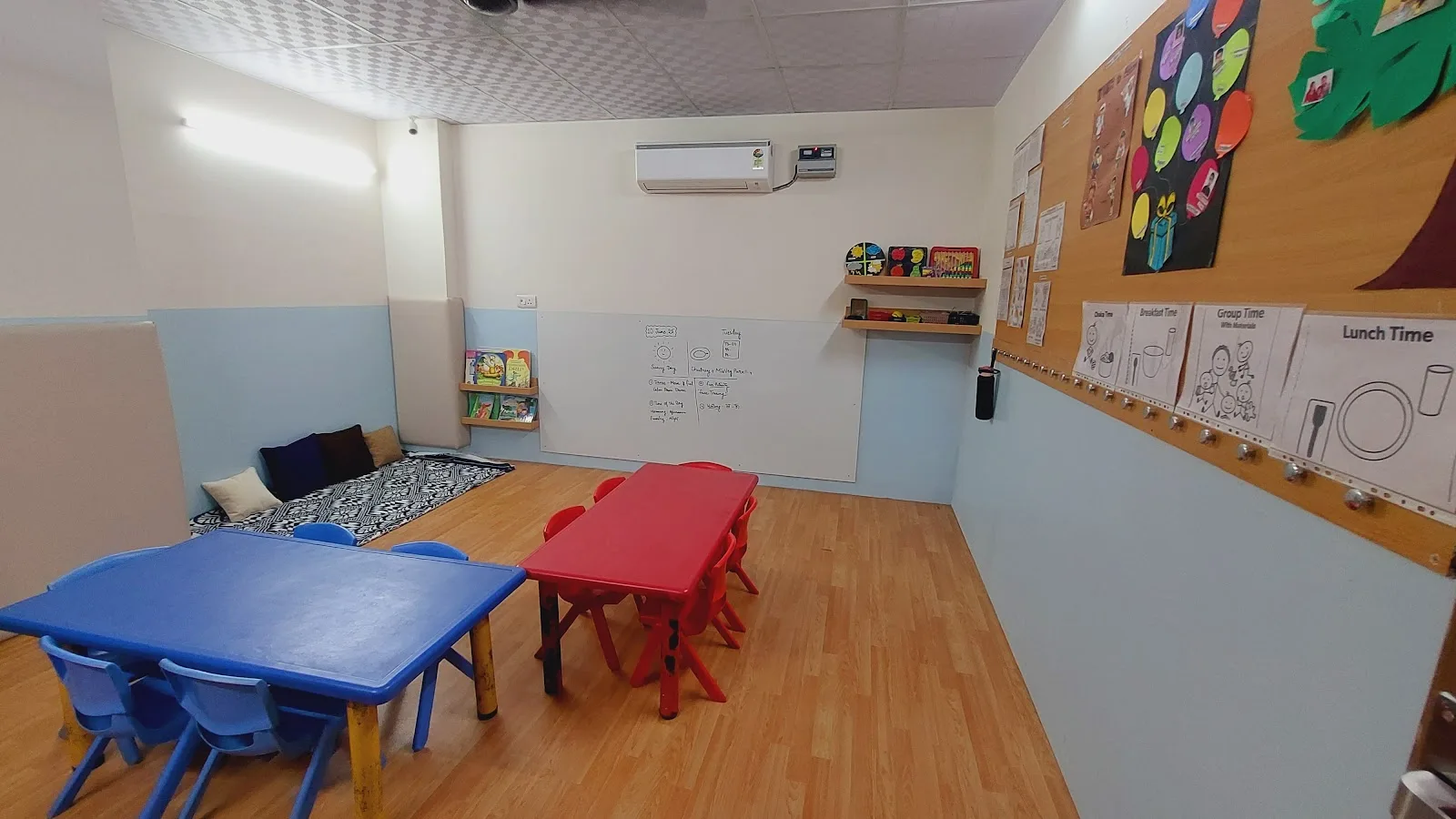 Footprints: Play School & Day Care Creche, Preschool in Preet Vihar, Delhi