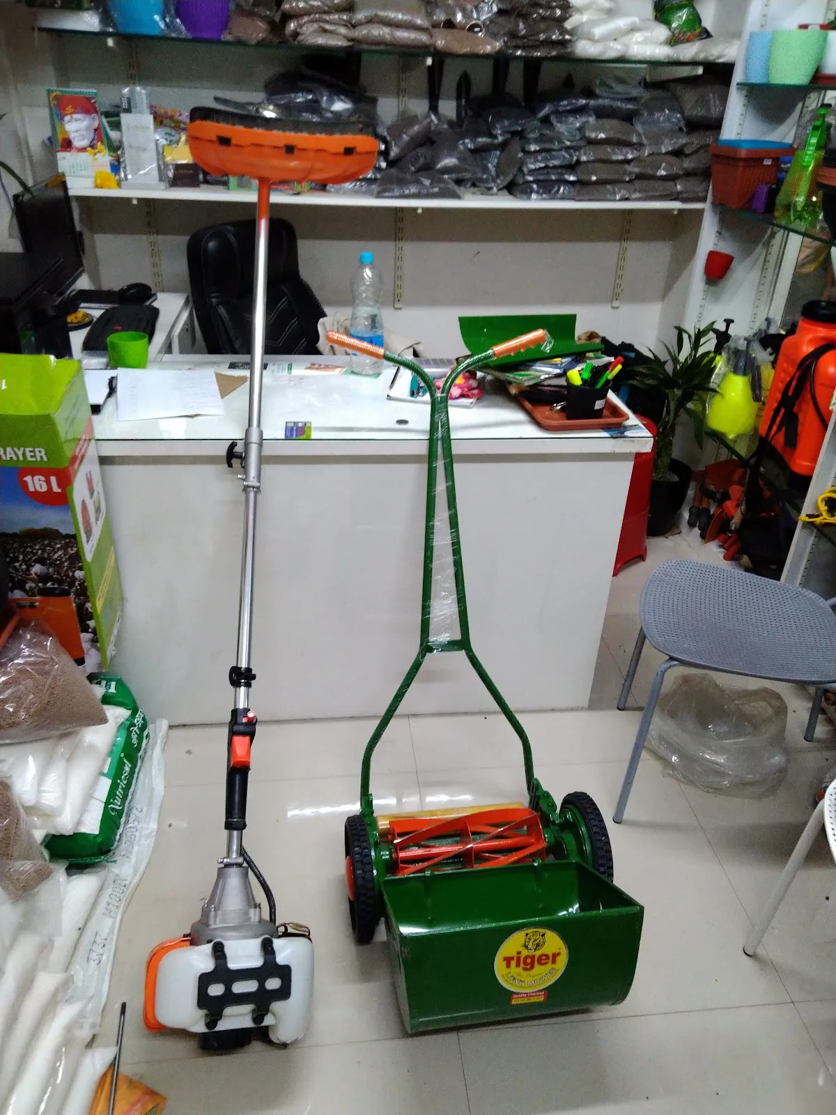 Shree Siddhivinayak Agro Centre & Services