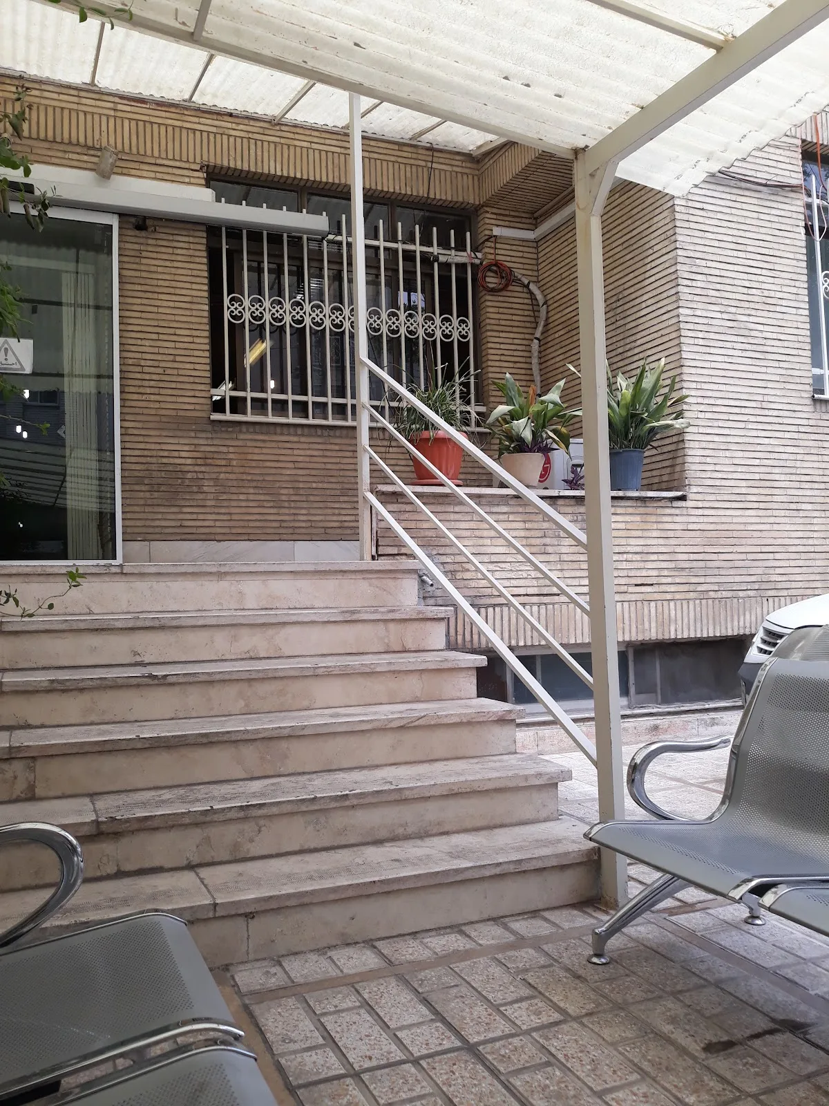IranKF (Charity Association Supporting Iranian kidney patients)