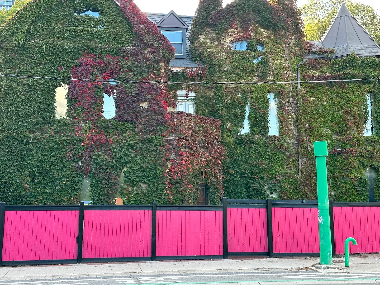 Robertson House