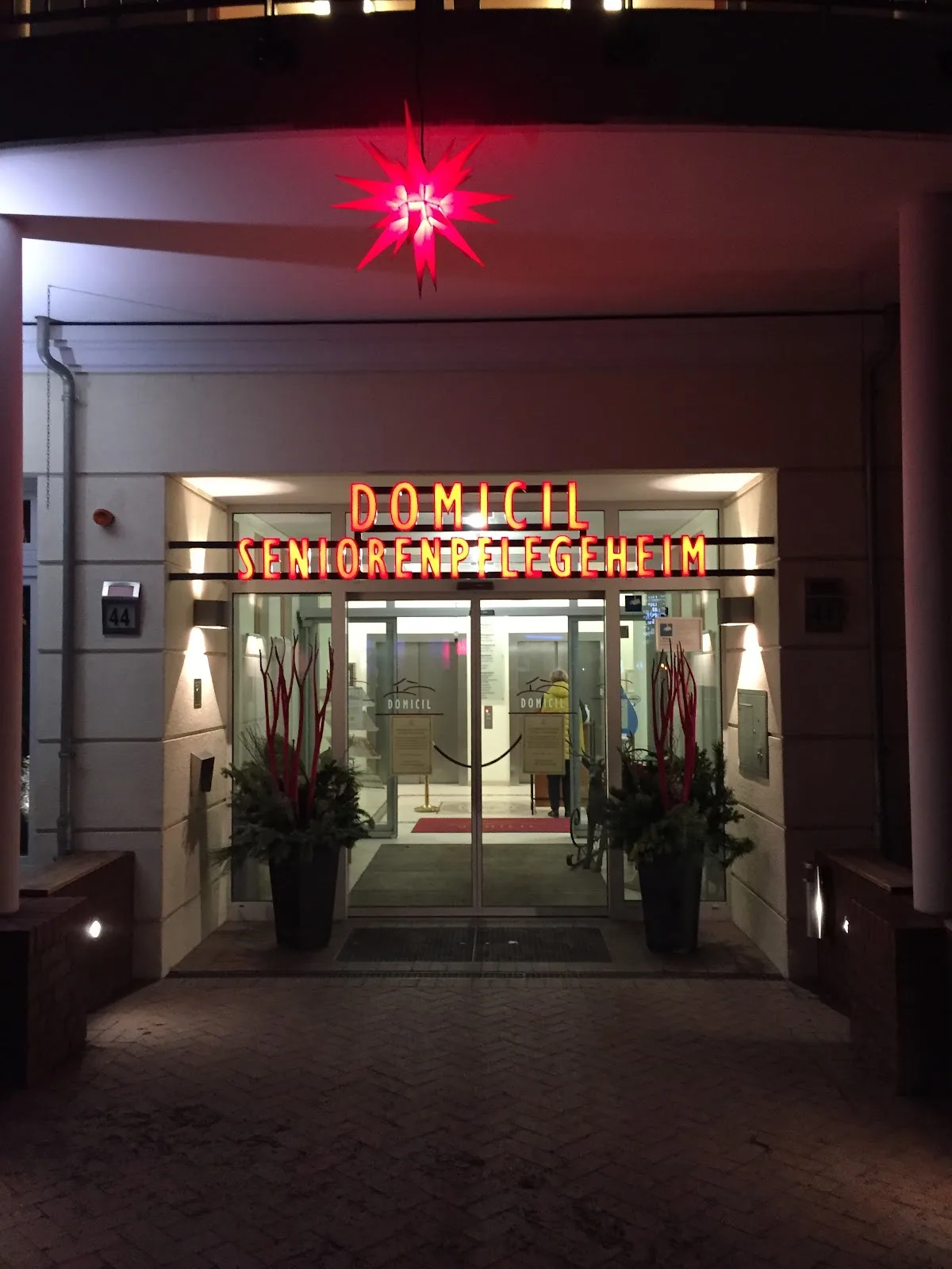 Domicil - Seniorenpflegeheim Feuerbachstraße GmbH