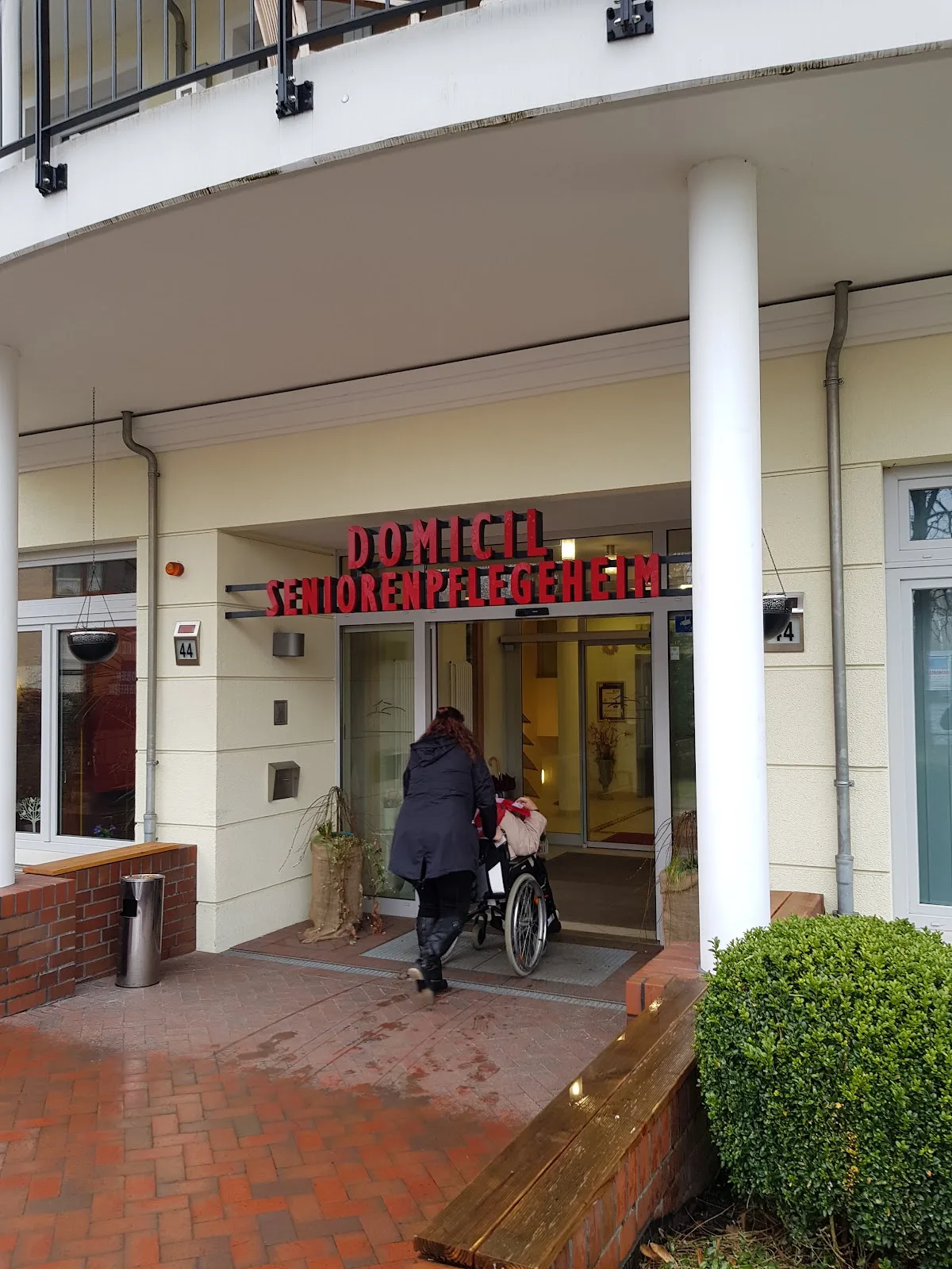 Domicil - Seniorenpflegeheim Feuerbachstraße GmbH