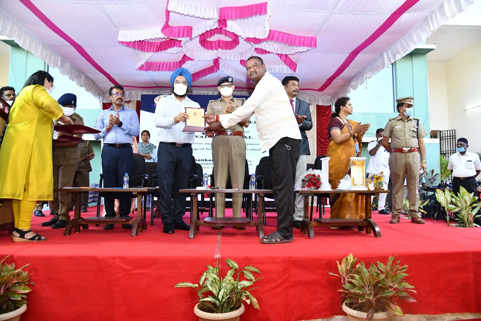 Kaikoduppom Old Age Home & Charitable Trust (Regd.,)