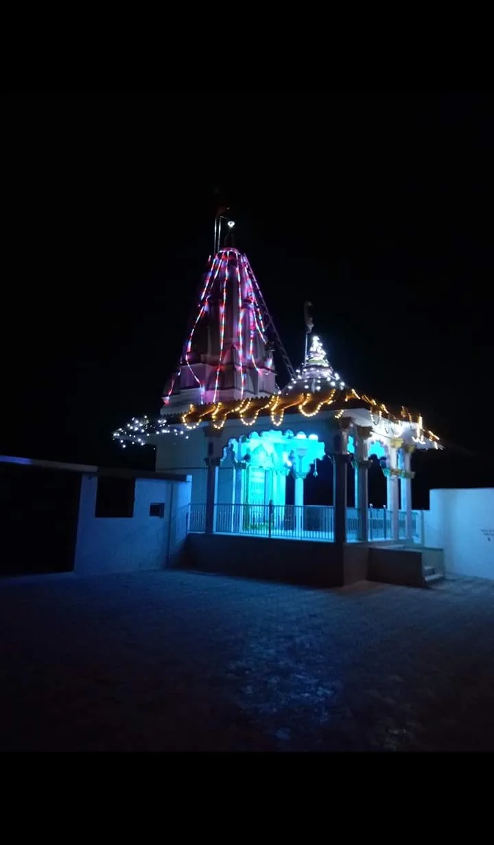 Sangani Parivar no Madh