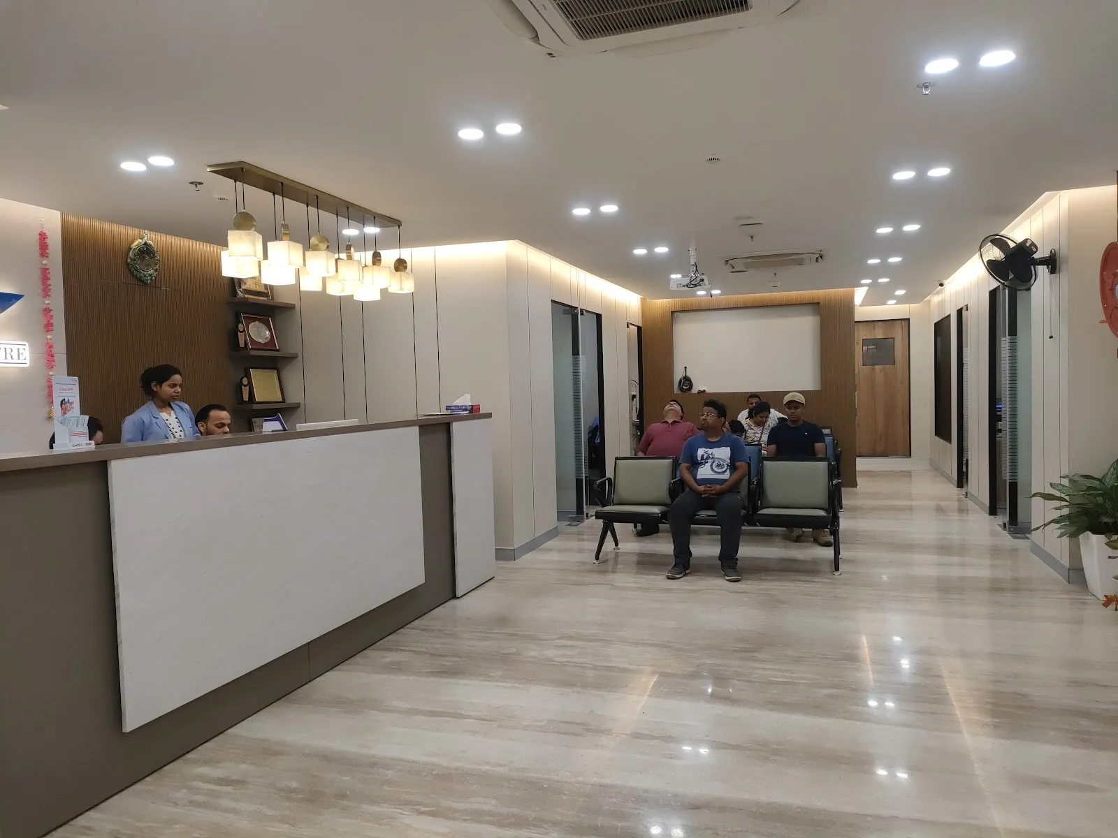 Delhi Eye Centre