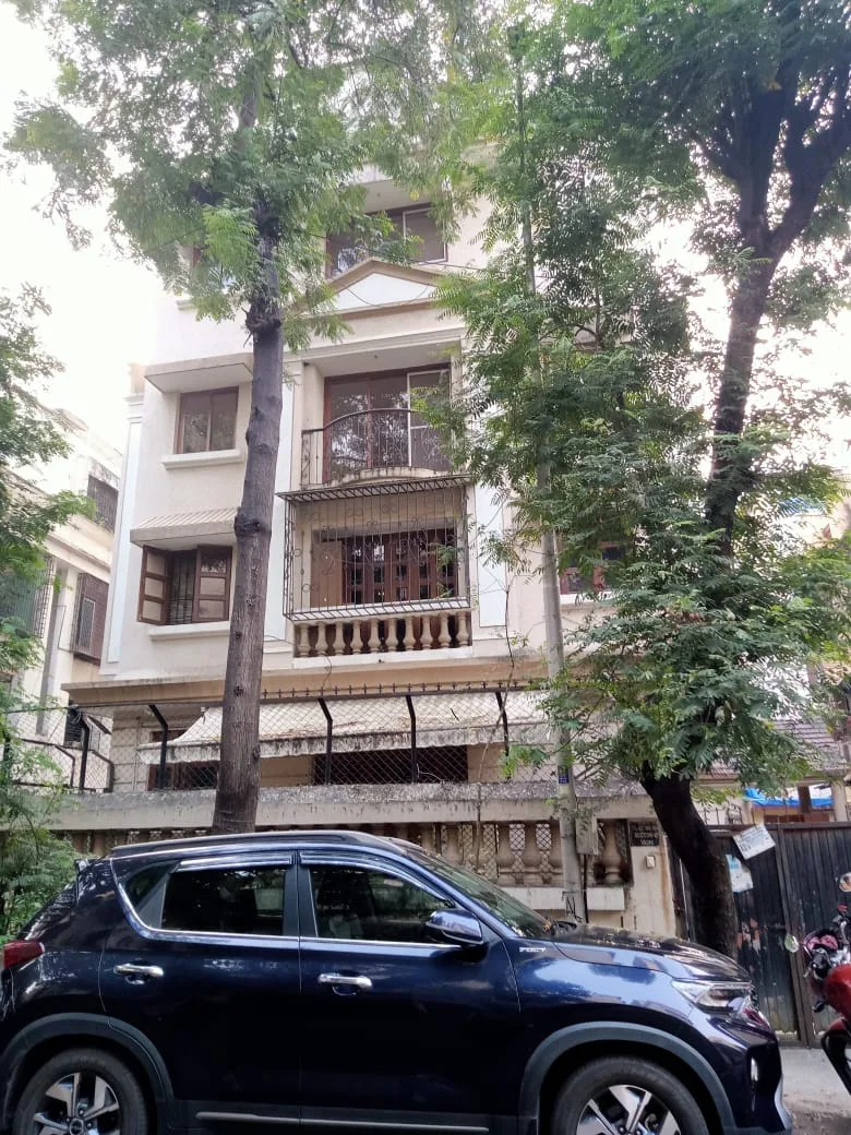 Dwarka Old Age Home in Vashi