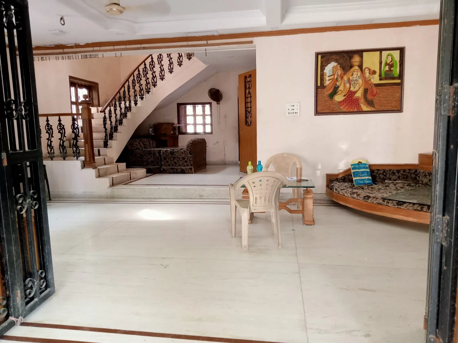 Dwarka Old Age Home in Vashi