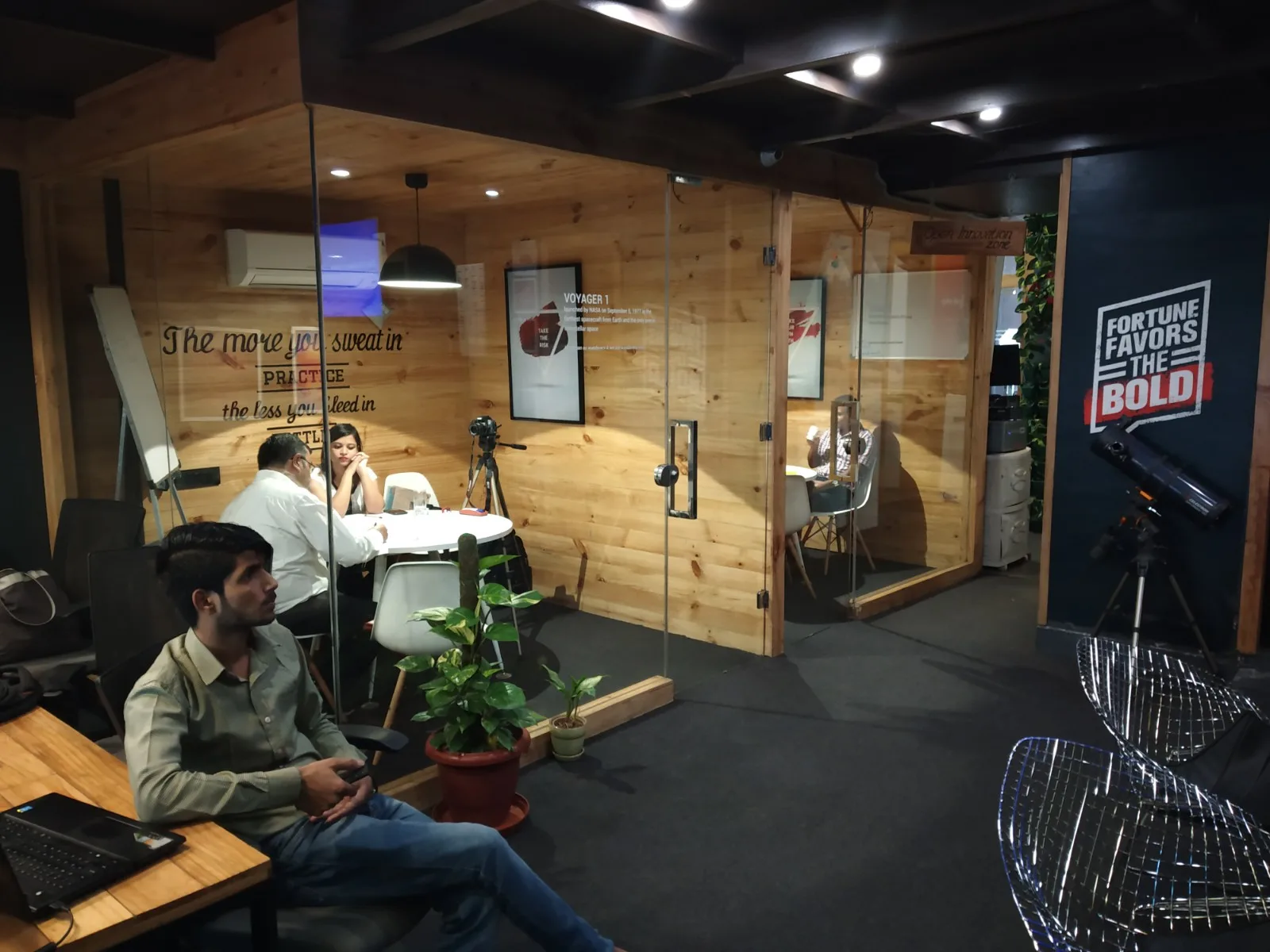 Innov8 Coworking Space in Delhi - Connaught Place1