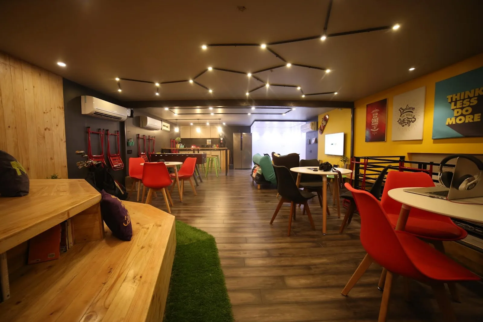 Innov8 Coworking Space in Delhi - Connaught Place1
