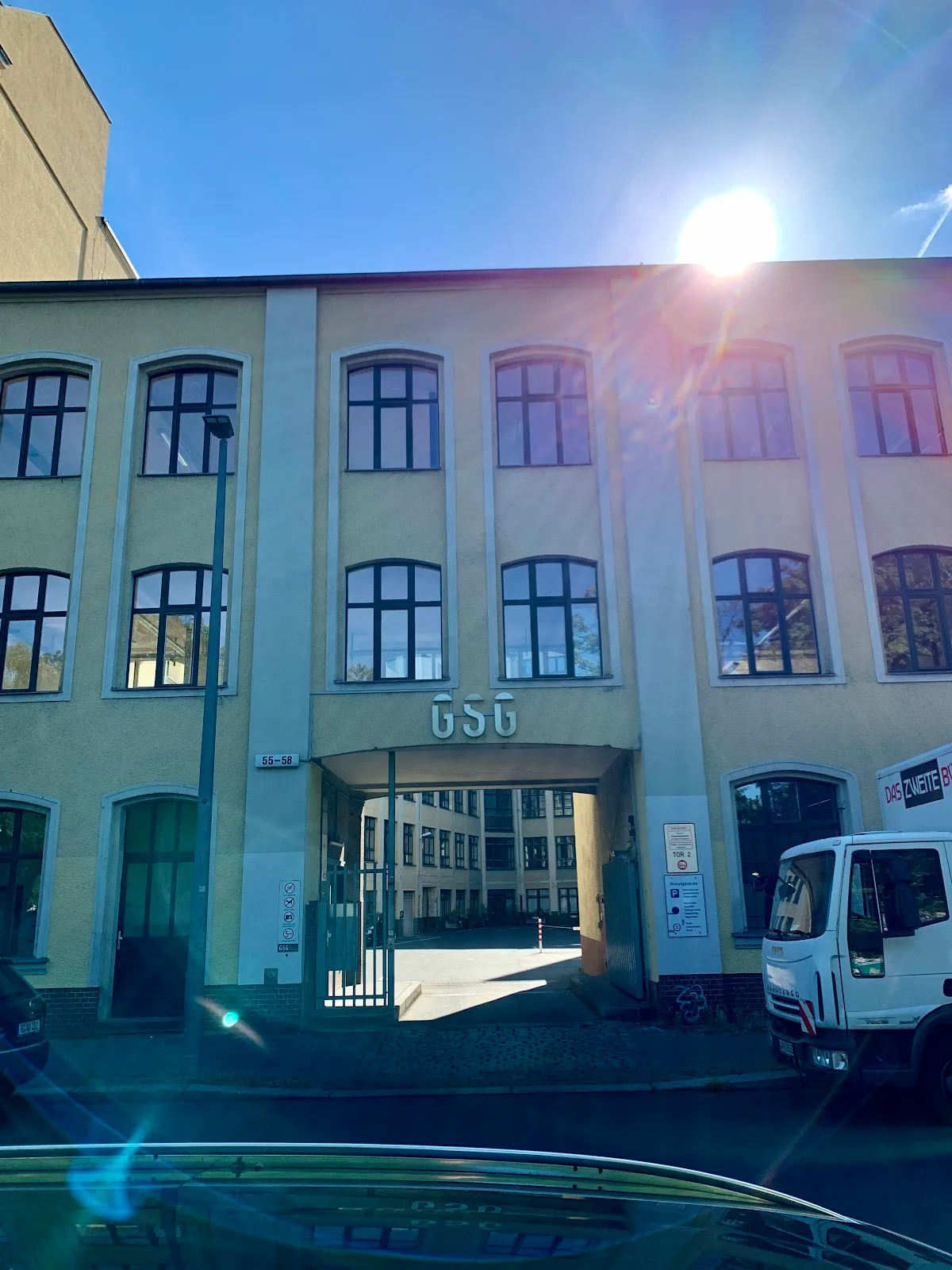 European Center for Constitutional and Human Rights (ECCHR)