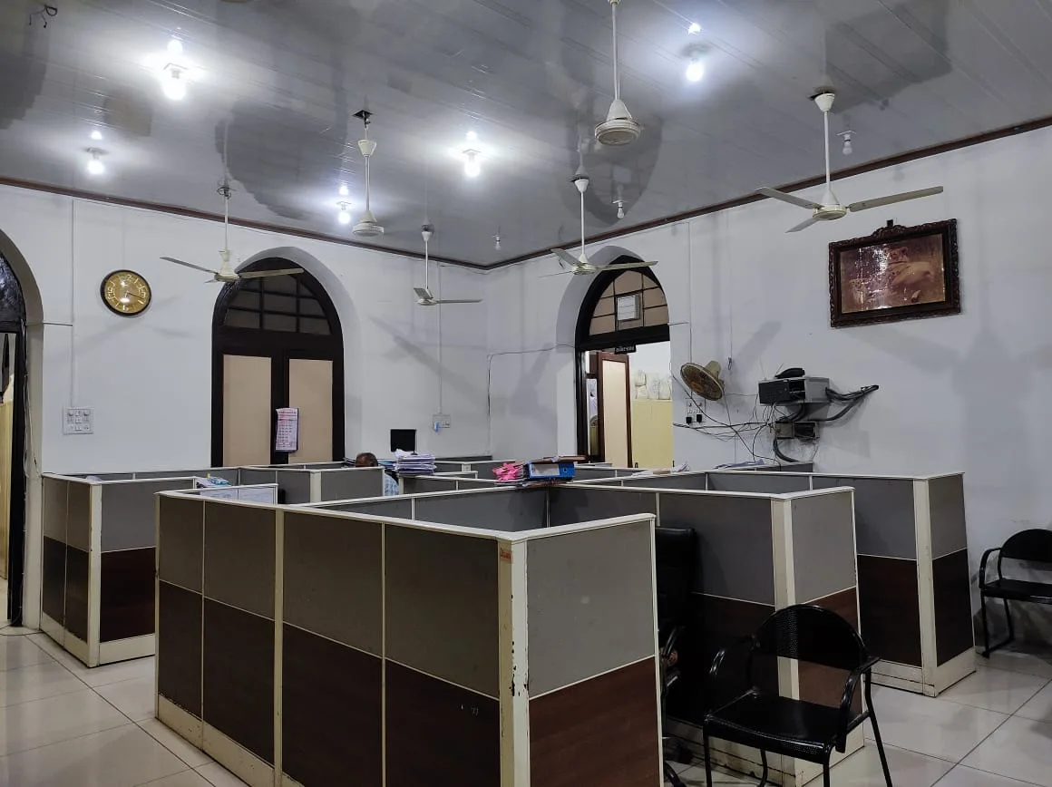 DCF Gir West Division Office