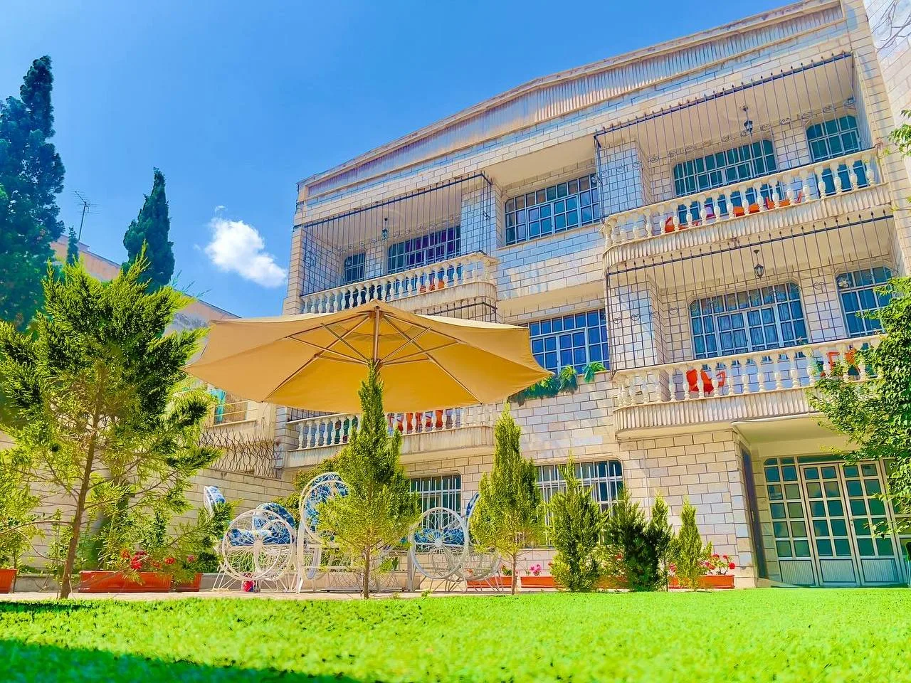 خانه سالمندان آسمان