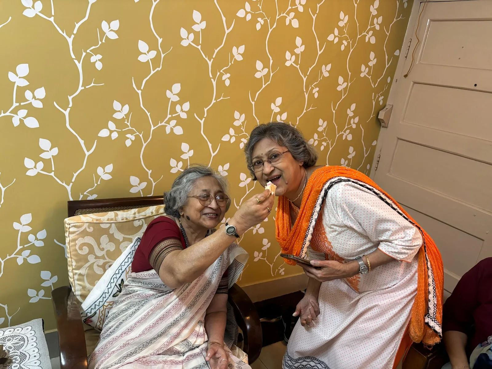 Elder Care Service Kolkata - Kurves Kare India Pvt. Ltd.