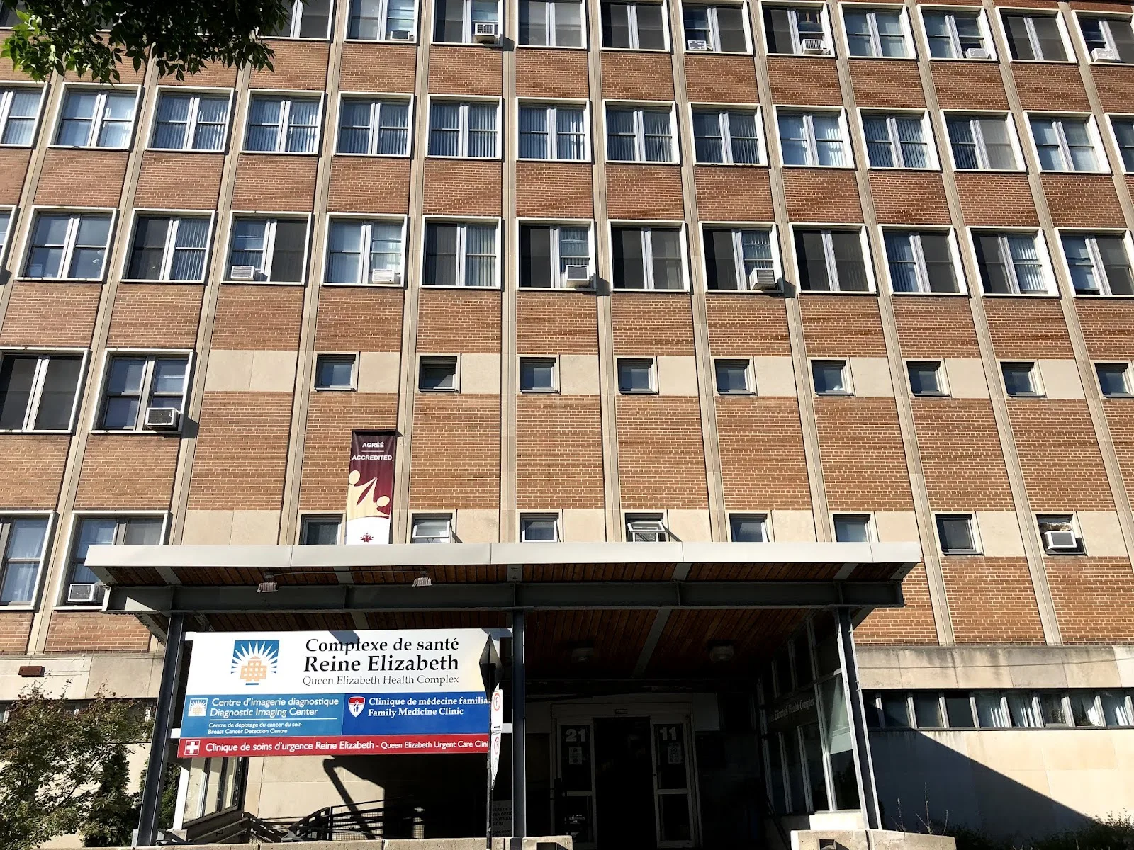 Queen Elizabeth Health Complex