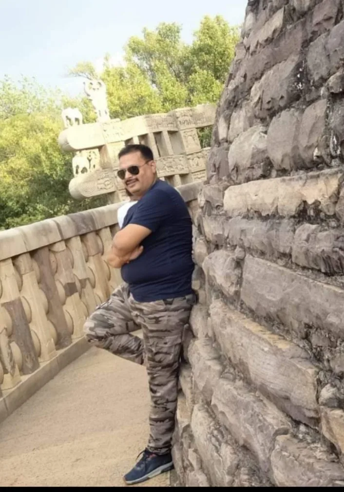 ADVOCATE PRAVEEN TRIPATHI