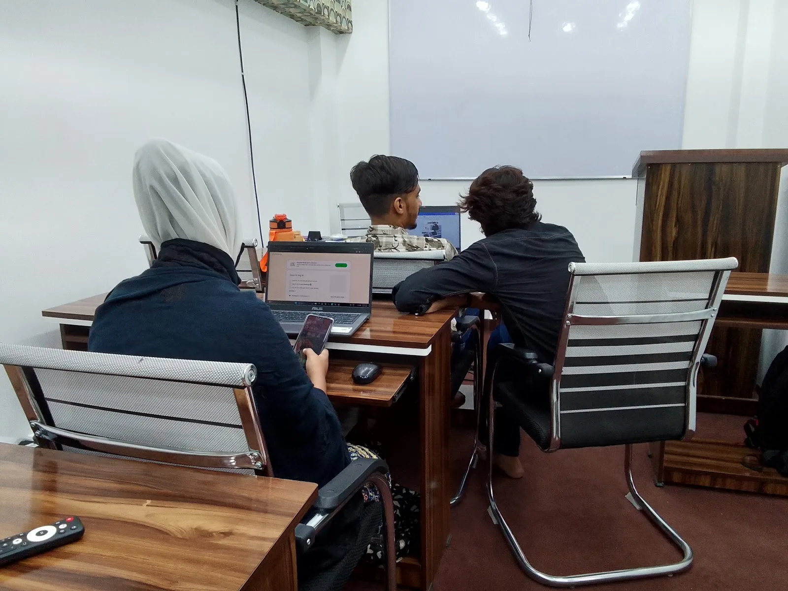EdShift - Digital Marketing Skills & AI Learning Academy