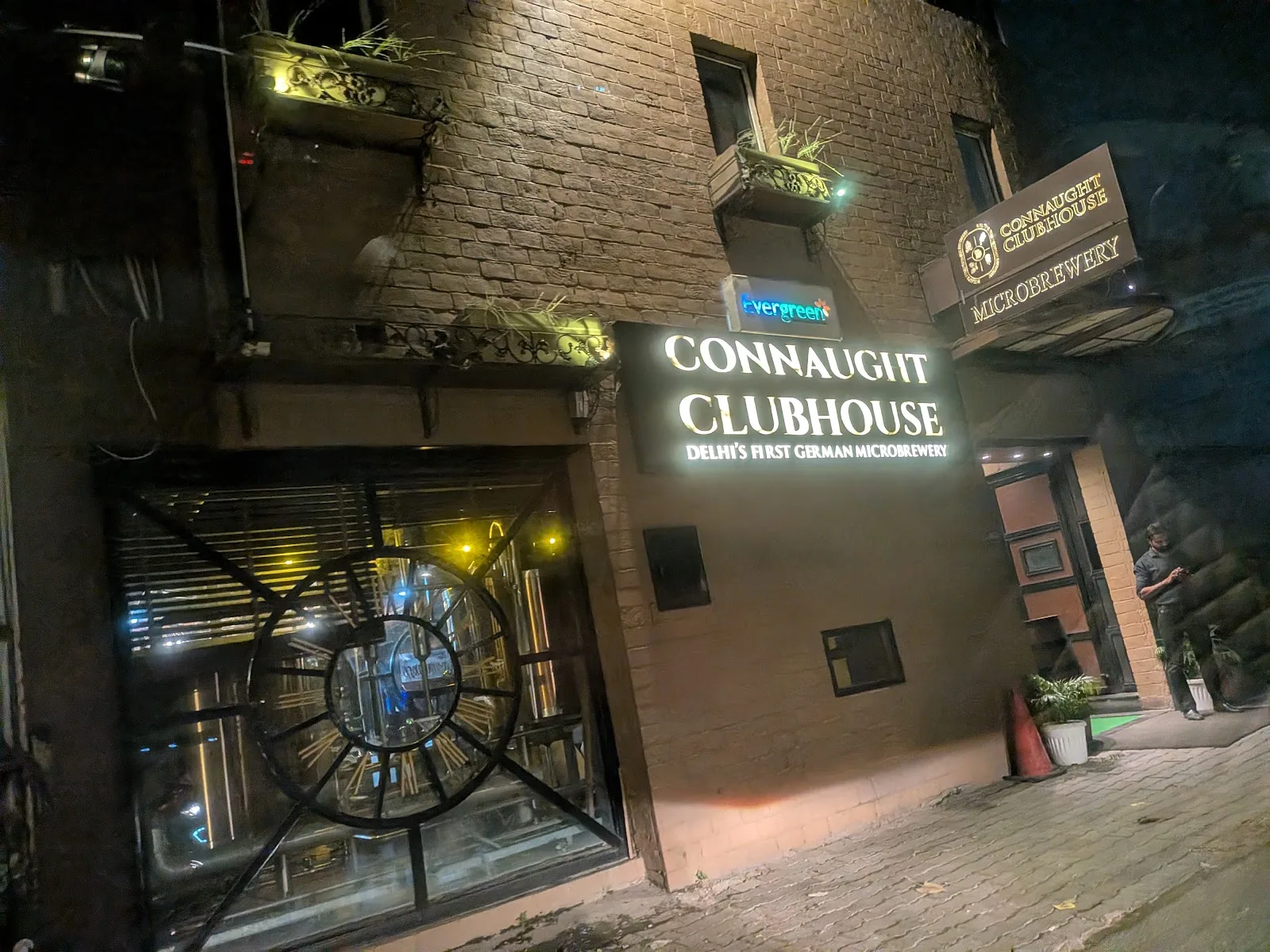Connaught Club House