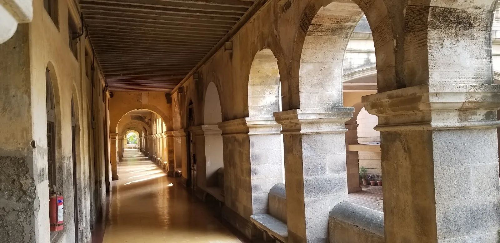 Parsi Dharmashala