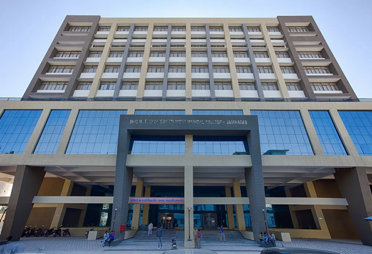 Shri M P Shah Government Medical College