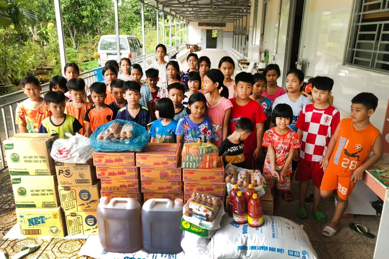 Friends of Vietnam Orphanages