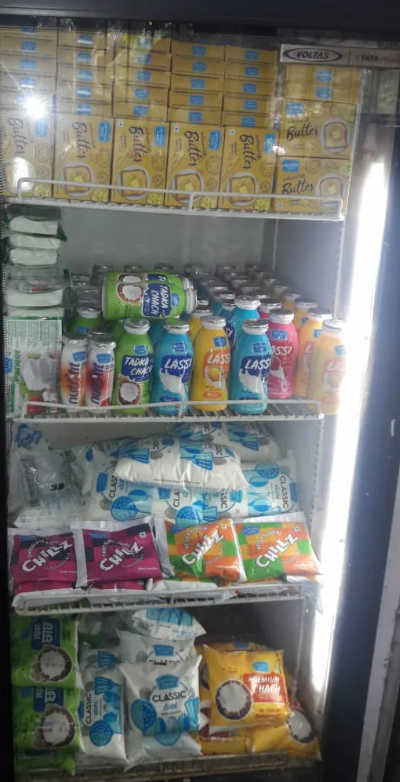 Mother Dairy Milk Shop 211, Connaught Place, New Delhi