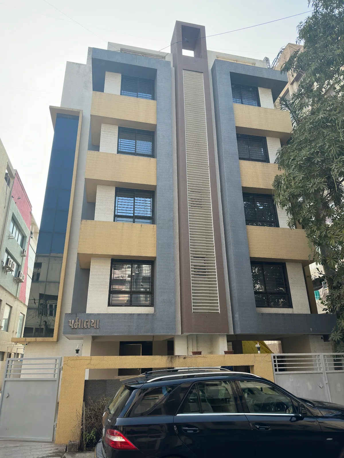 Divine Girls Hostel