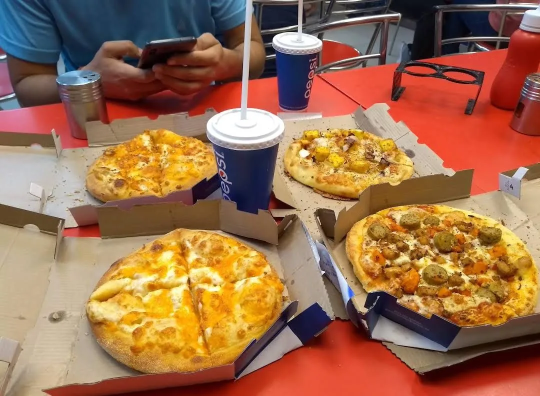 Domino's Pizza | Connaught Place, New Delhi