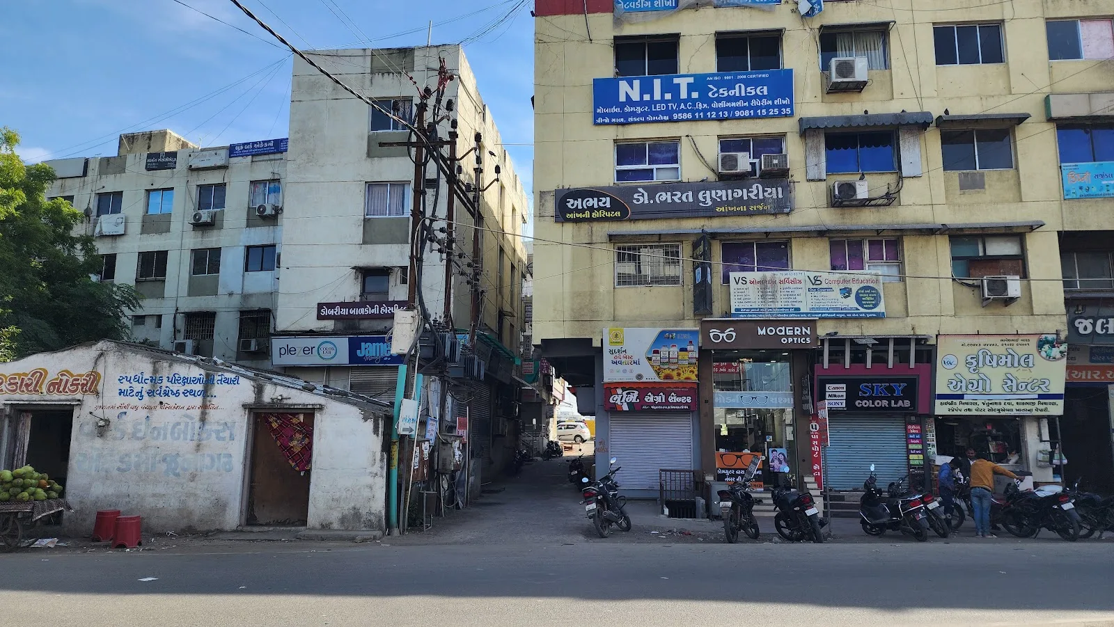 Advocate, Manish Pambhar - Advocate & Associates