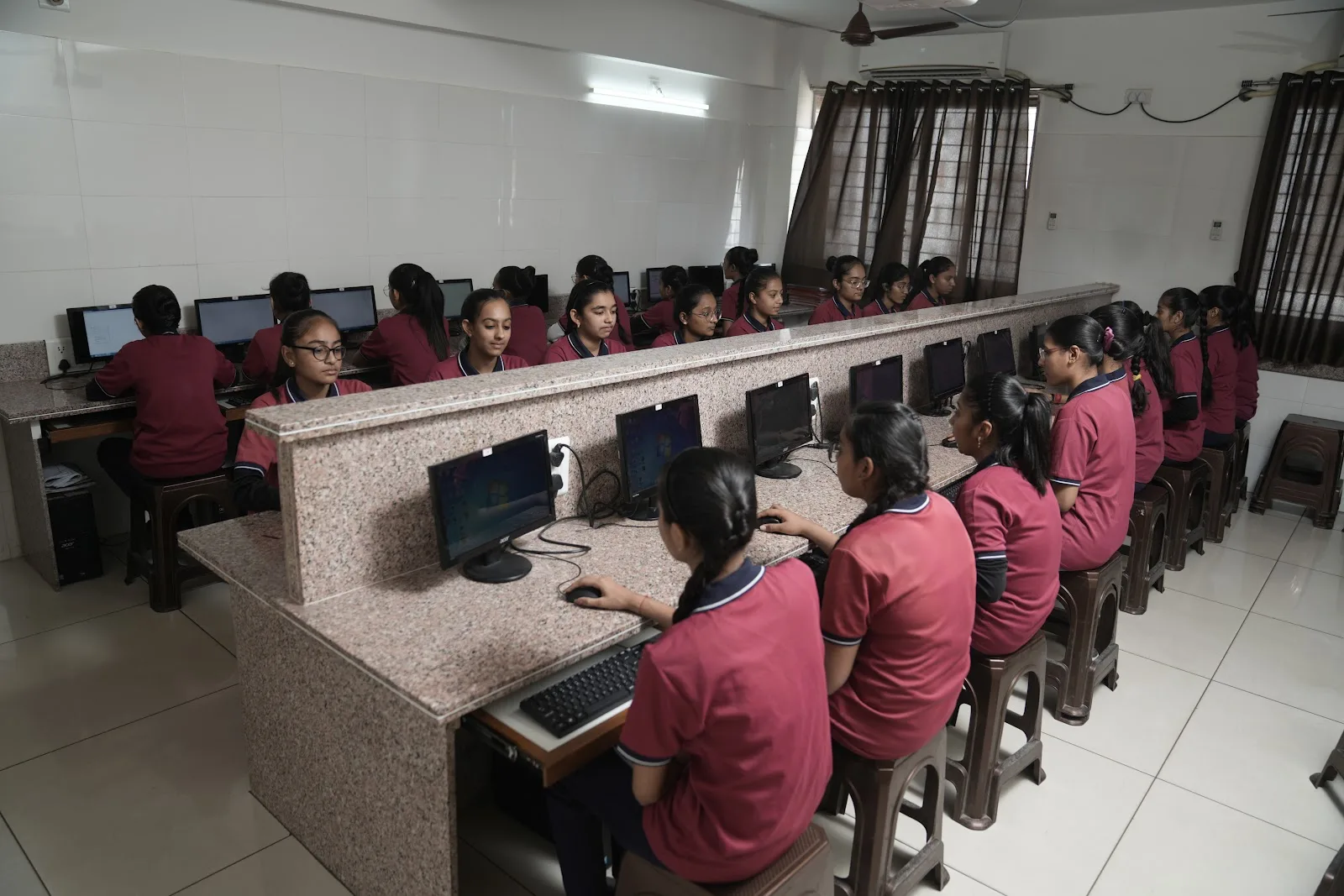 Karnavati International School