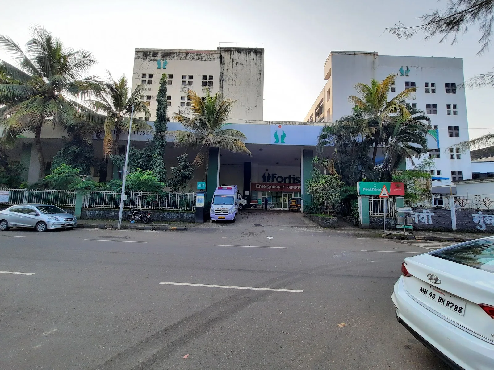 Fortis Hiranandani Hospital, Navi Mumbai
