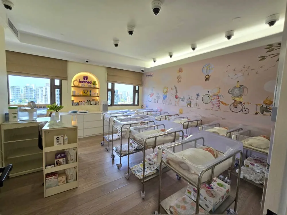 Hatched Confinement Oasis