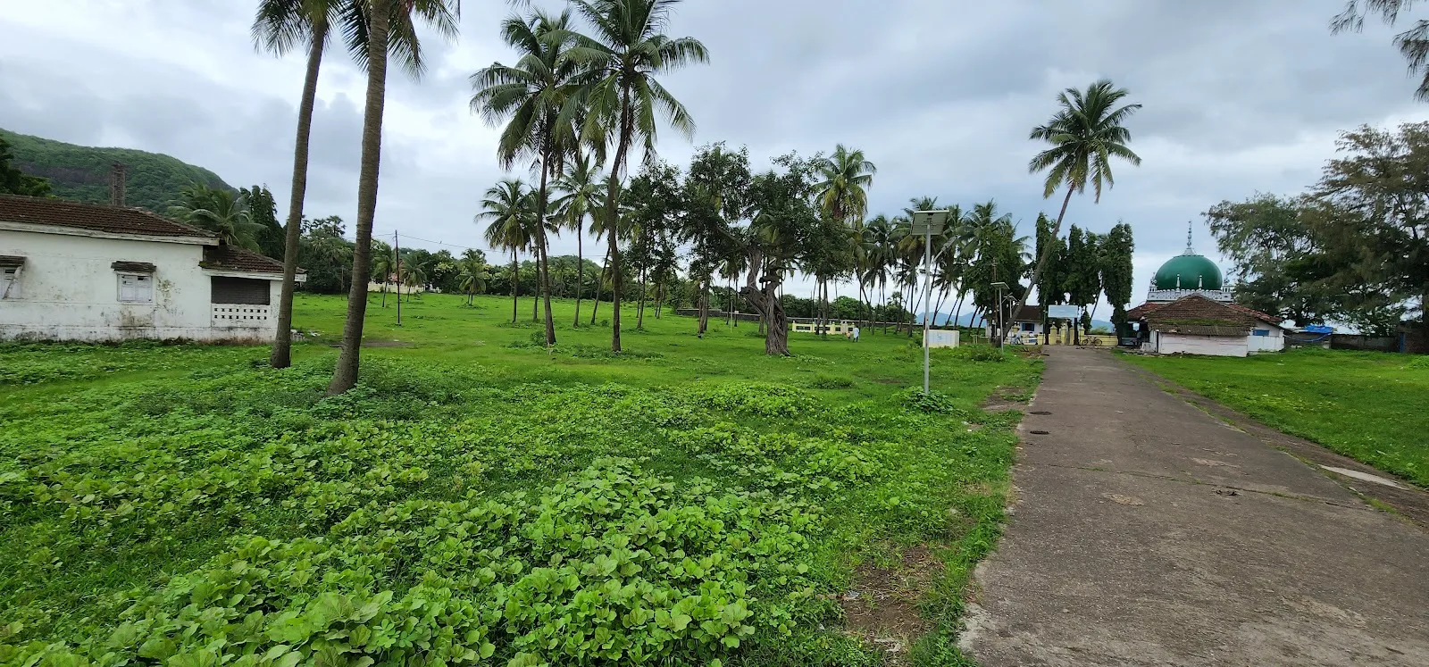 Pirwadi Darga