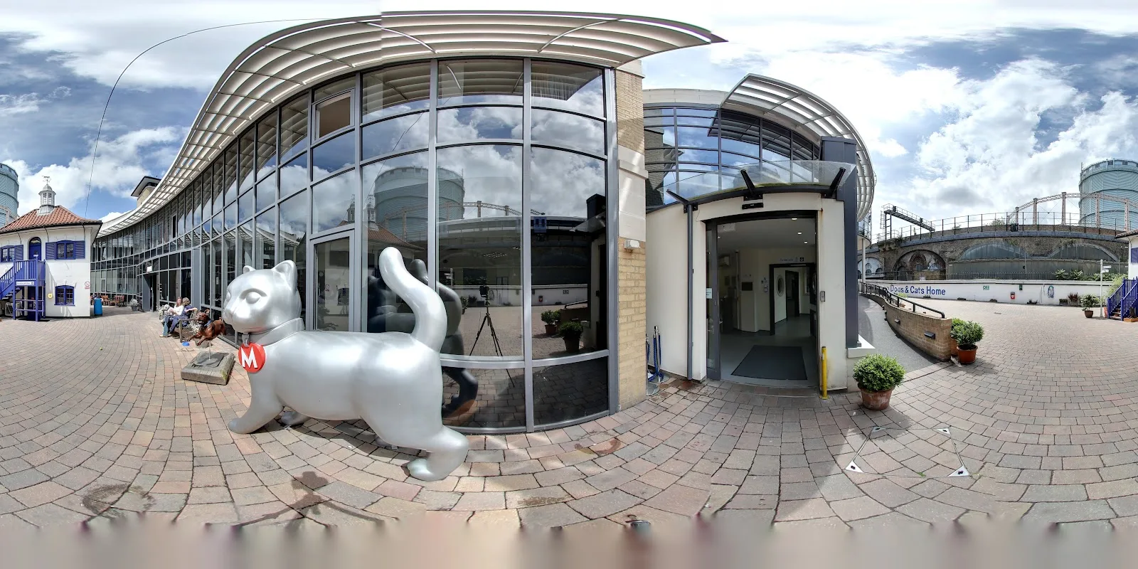 Battersea Dogs and Cats Home