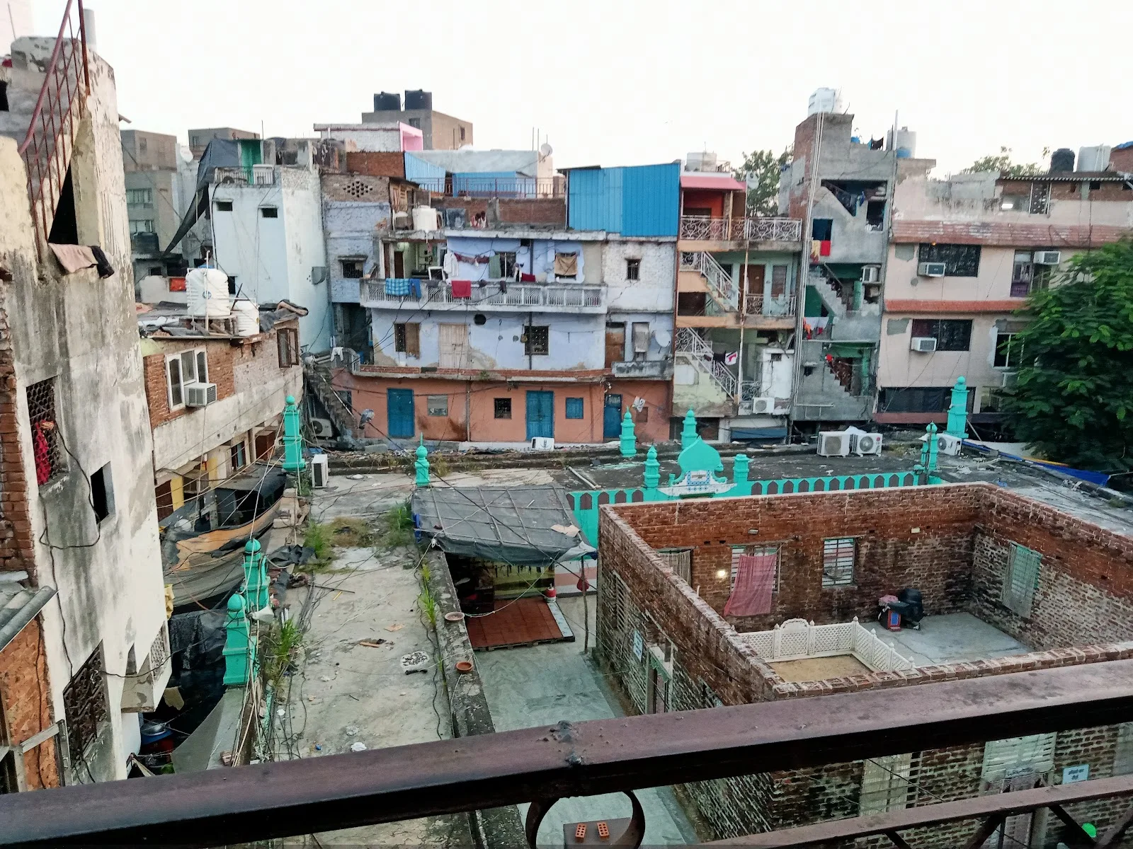 Dargah Sayyad Hassan Panchkuian Road