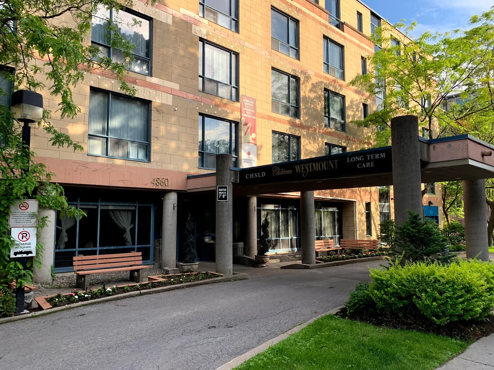 Chateau Westmount
