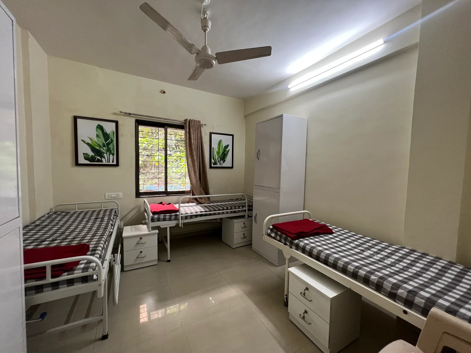 JivanRang Elderly Care and Assisted Living | Bedridden Care | Brain and Memory Care | Best Old Age Home in Thane | Naupada