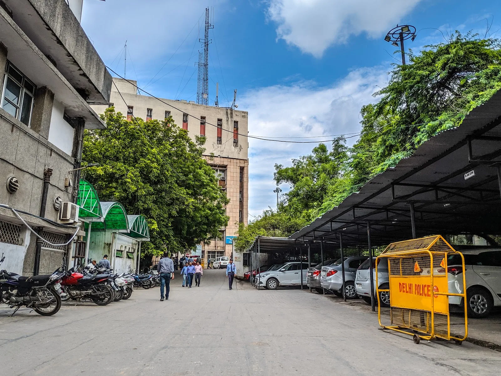 Hindu Rao Hospital