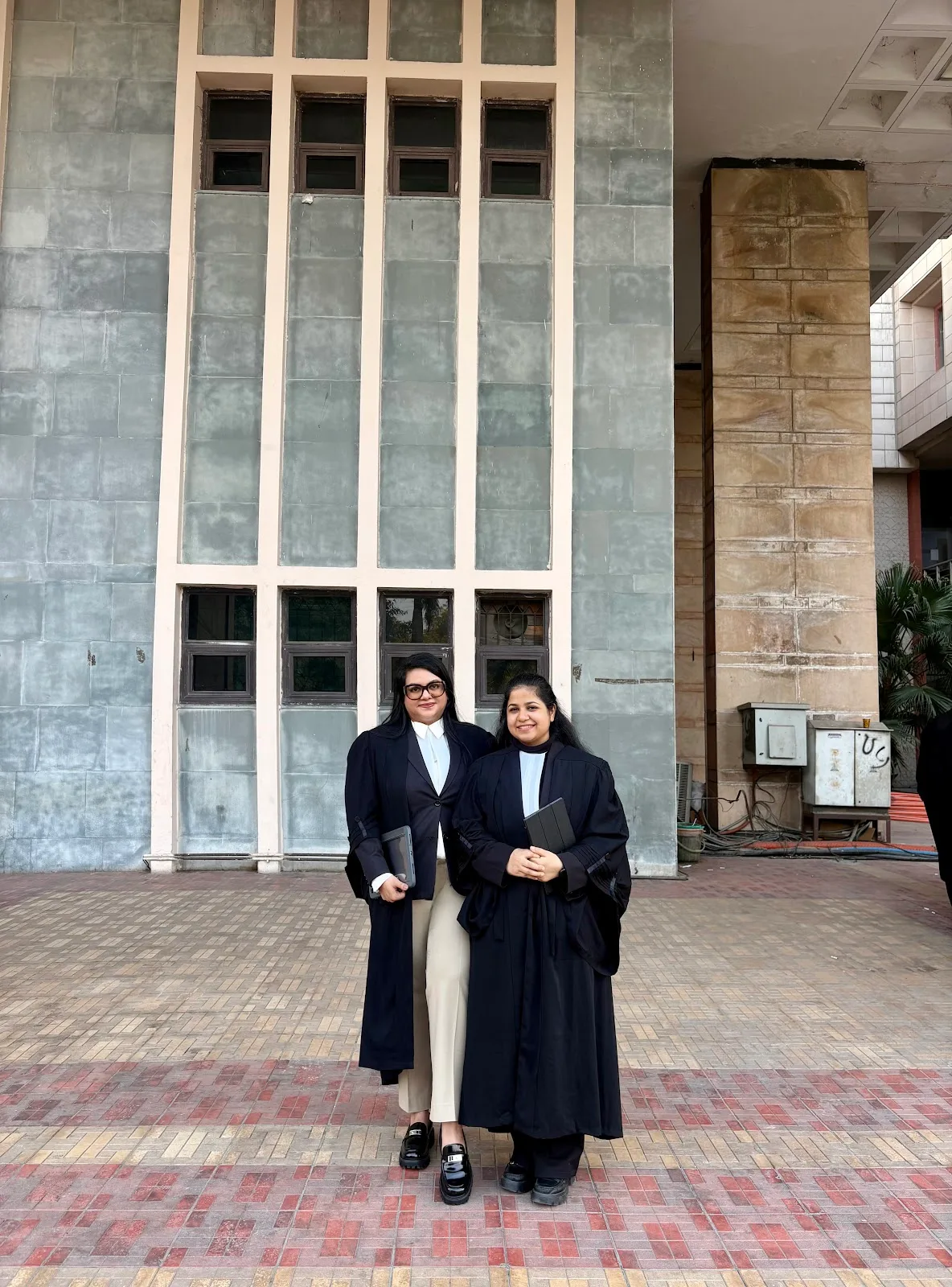 Law Chambers Of Pooja Dua -Delhi High Court