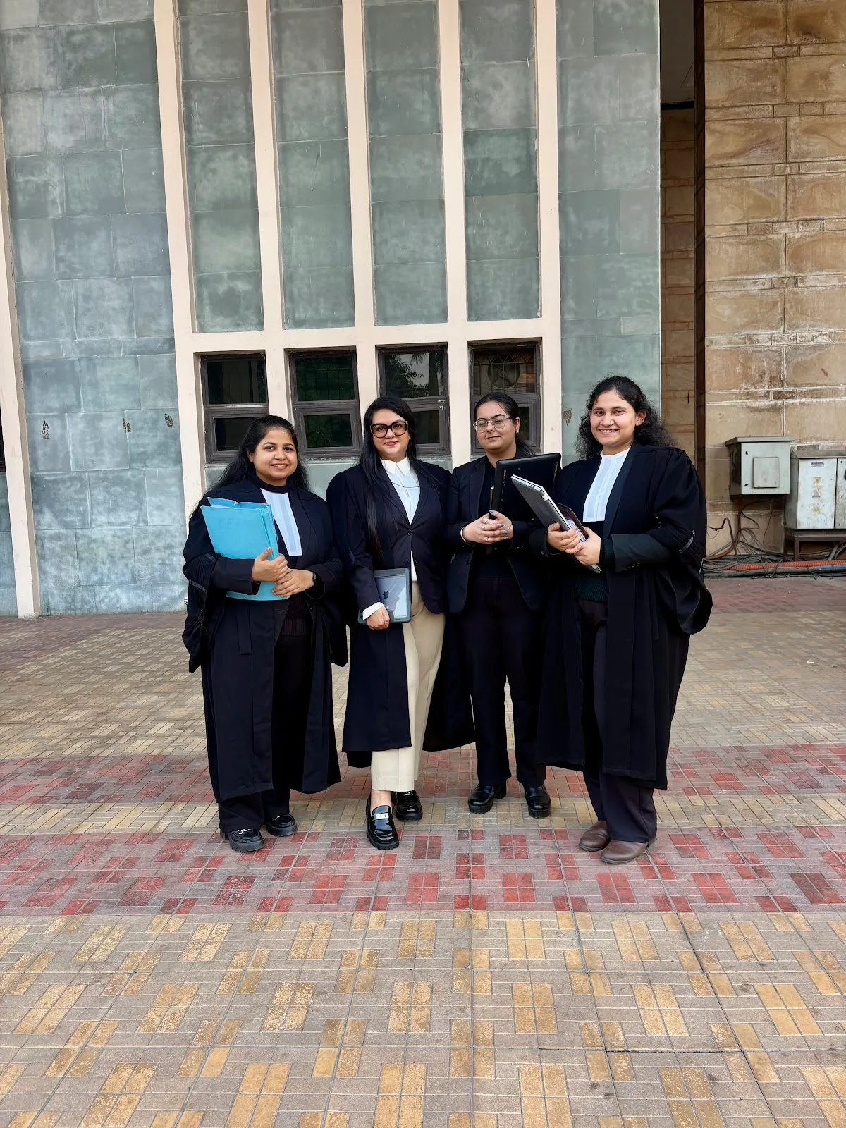Law Chambers Of Pooja Dua -Delhi High Court