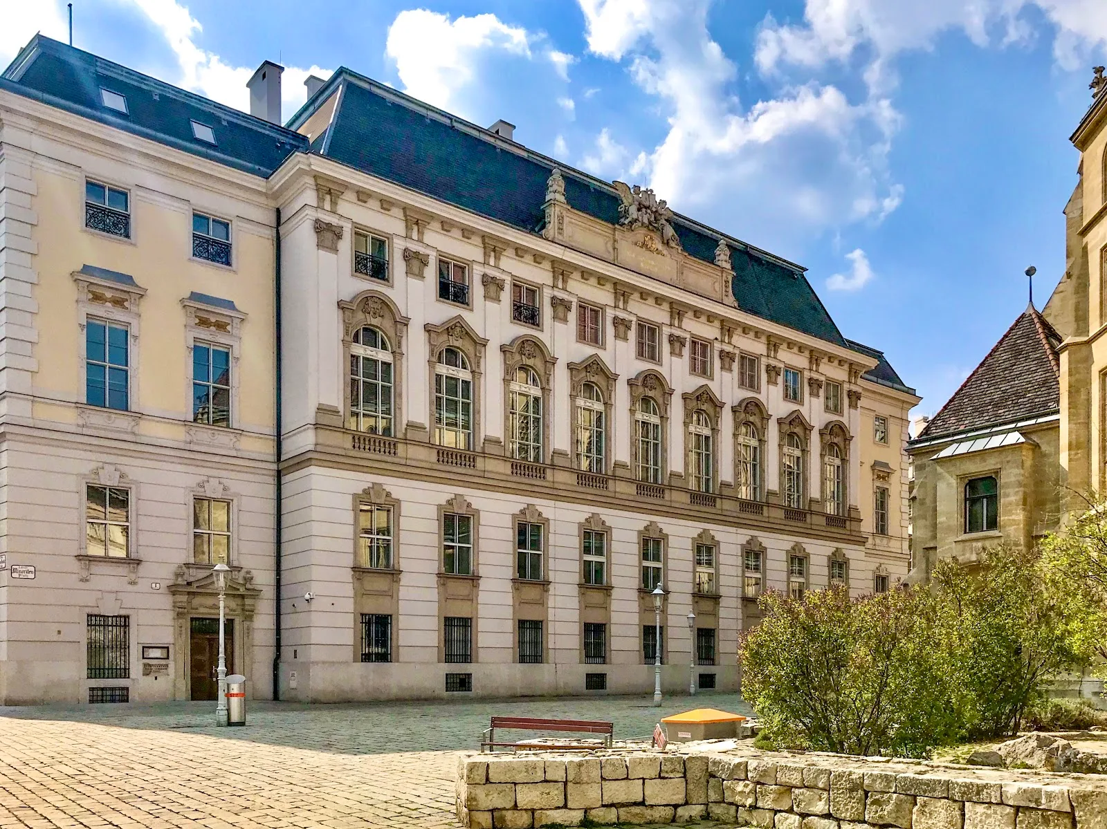 Haus-, Hof- und Staatsarchiv