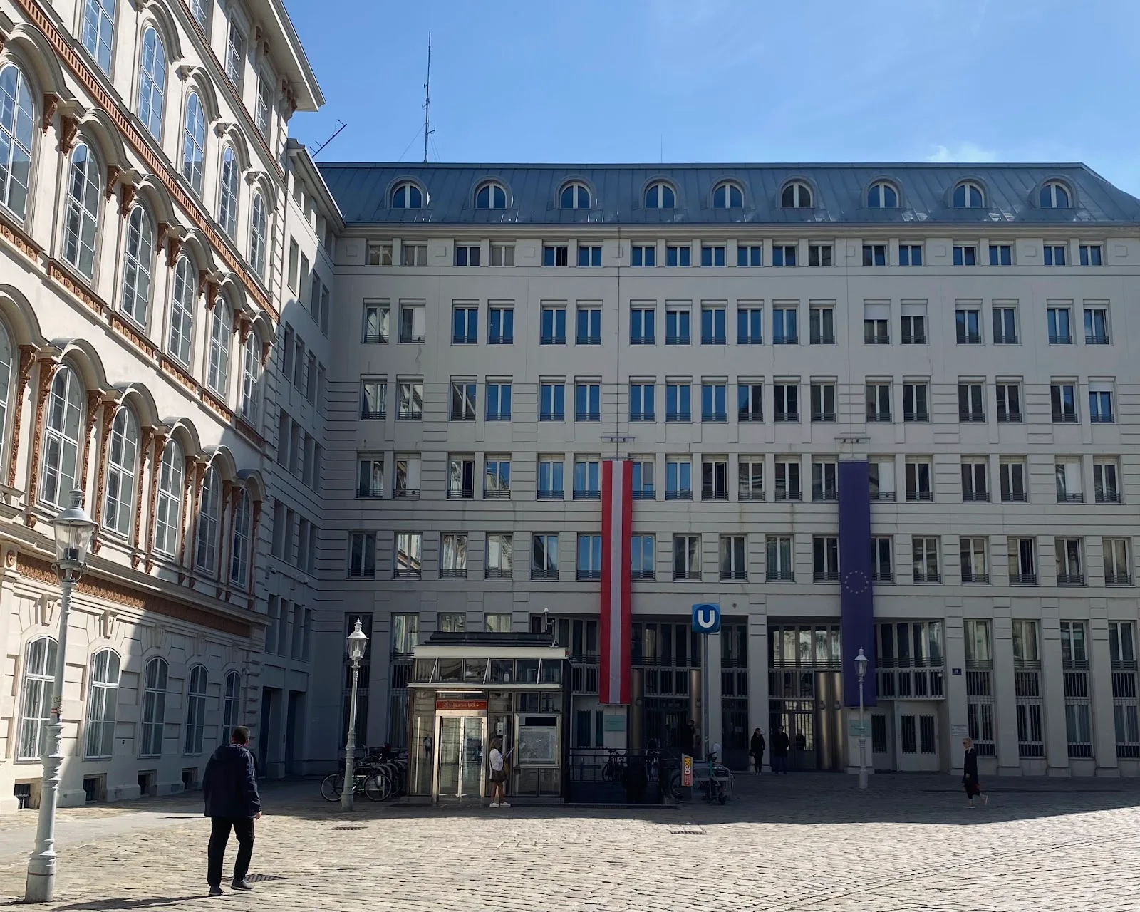 Haus-, Hof- und Staatsarchiv
