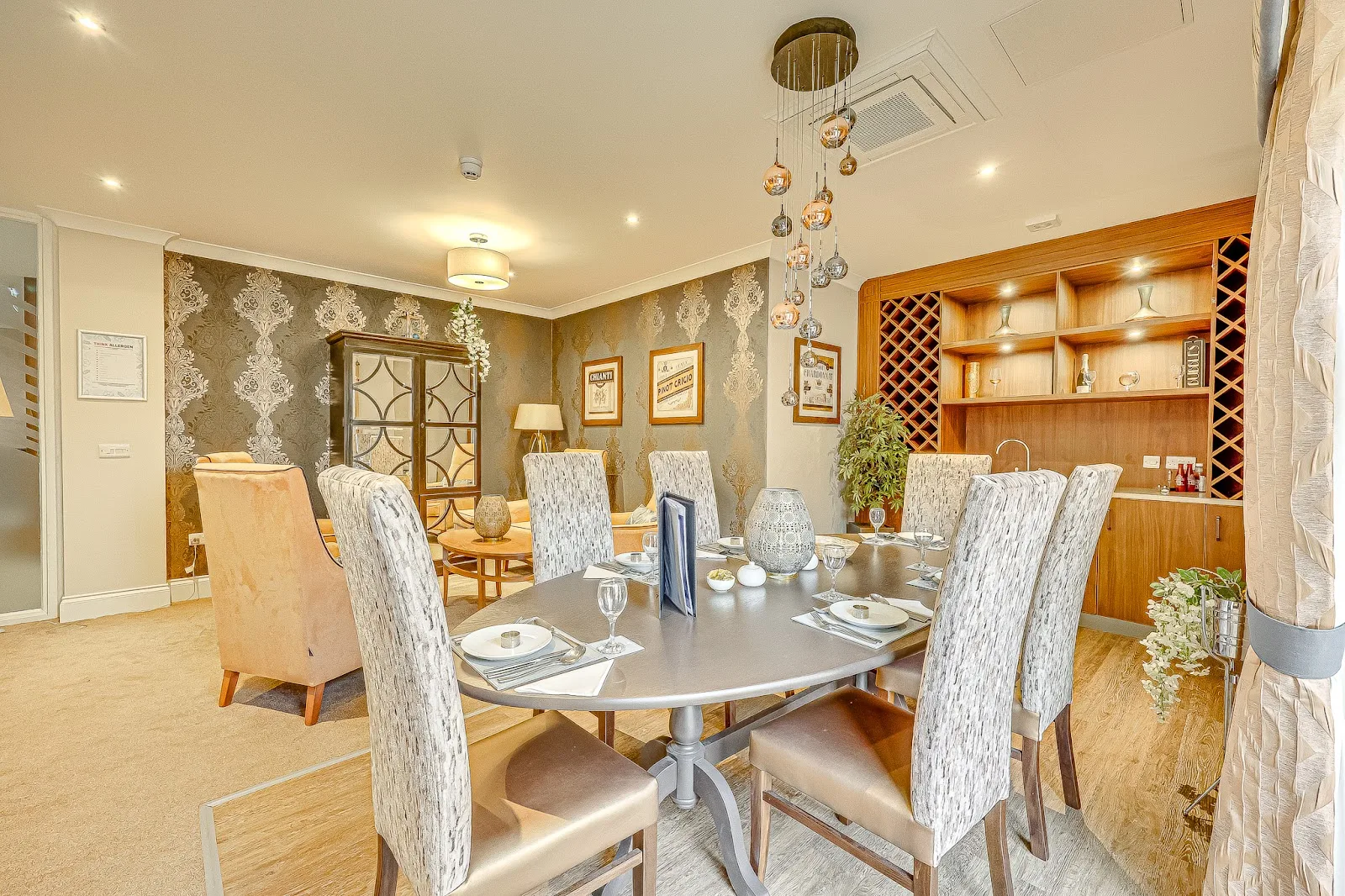 Claridge Place Luxury Care Home | Sanders Senior Living