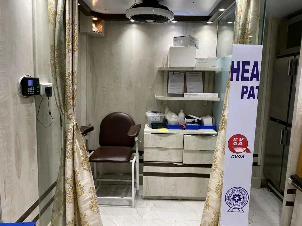 HEALTHCARE PATHOLOGY (24 hr - Parel)