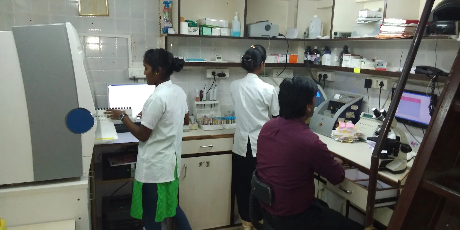 HEALTHCARE PATHOLOGY (24 hr - Parel)