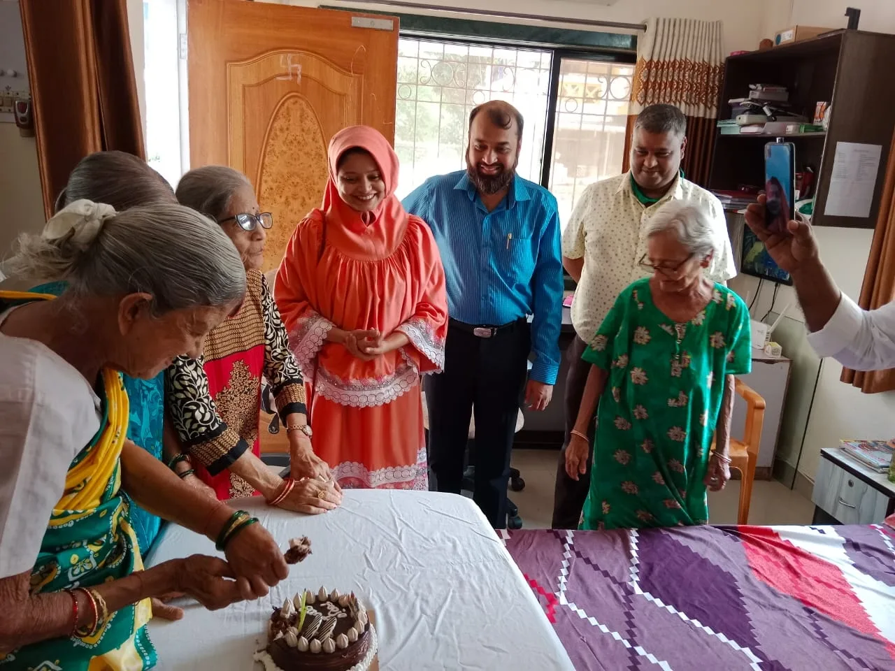 NIDAN Center for Elderly Care - Old Age Home and Senior Citizen in Kasarvadavali Thane, Bedridden Care, Hospice Care in Thane