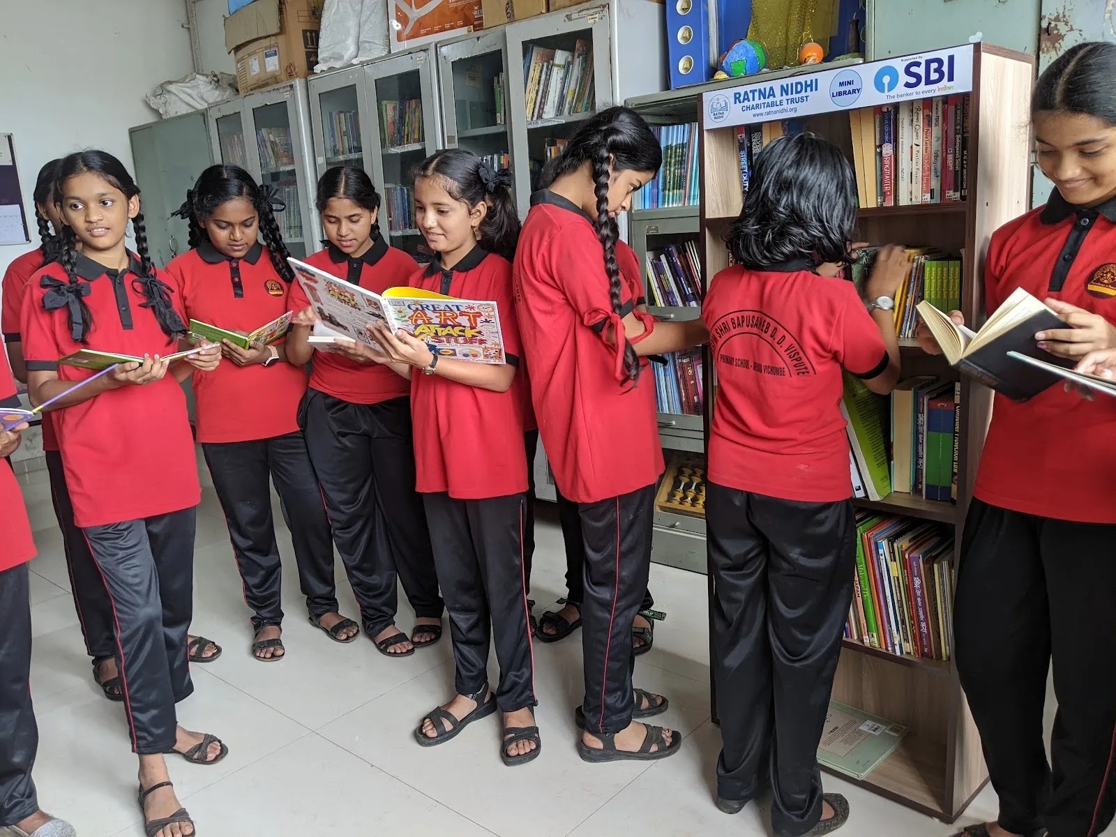 Ratna Nidhi Charitable Trust