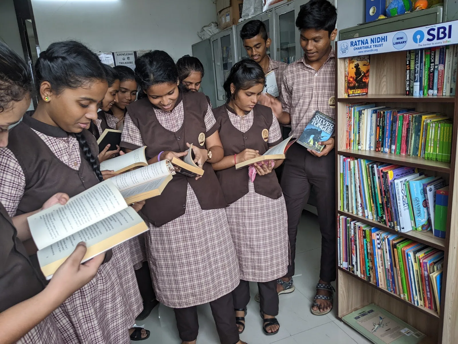 Ratna Nidhi Charitable Trust