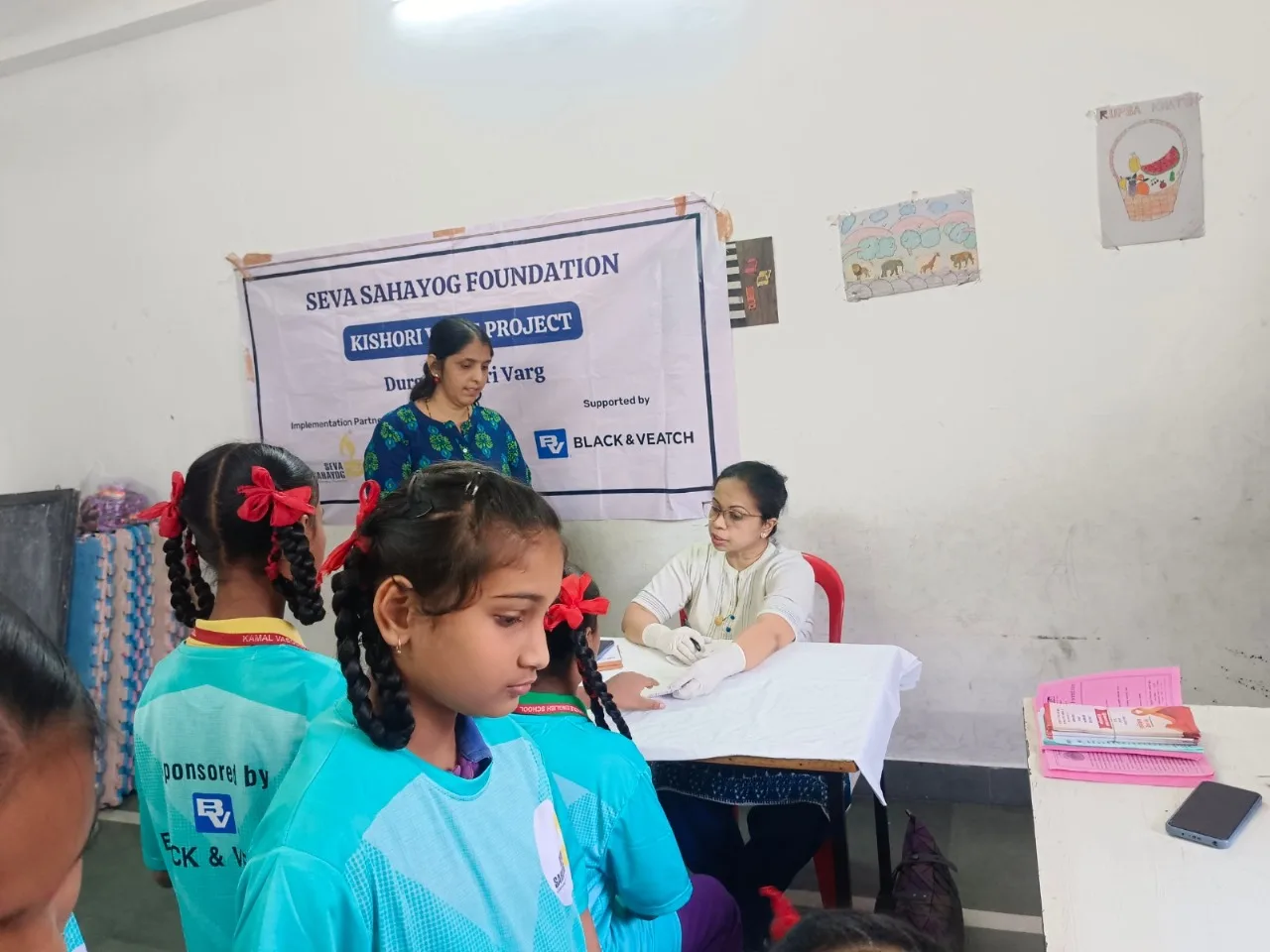 Family Planning Association of India 'Kutumb Niyojan Adarsh Kendra' KNAK (Thane District Project)